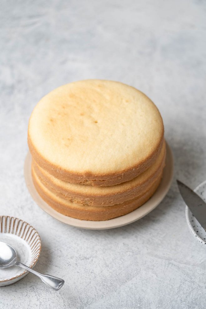 Prelighting a Body Double, a naked layer cake